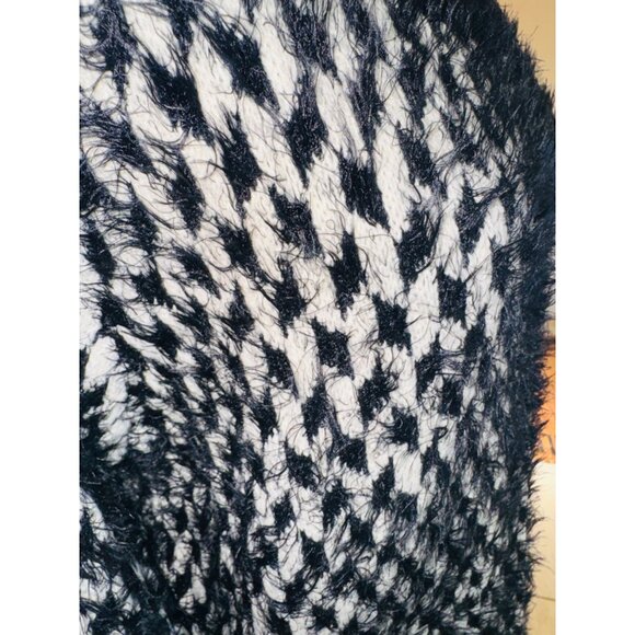 Mixumi Black White Herringbone Cozy Soft Eyelash Checkered Long Sweater Dress - Picture 10 of 11